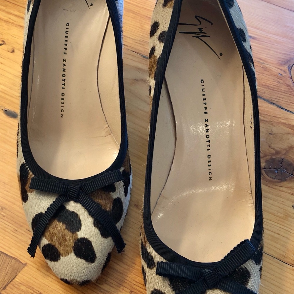 Brand New Giuseppe Zanotti kitten heel leopard 38